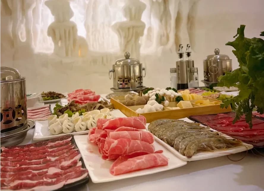 Hobbit Snow House Hot Pot - Image 2