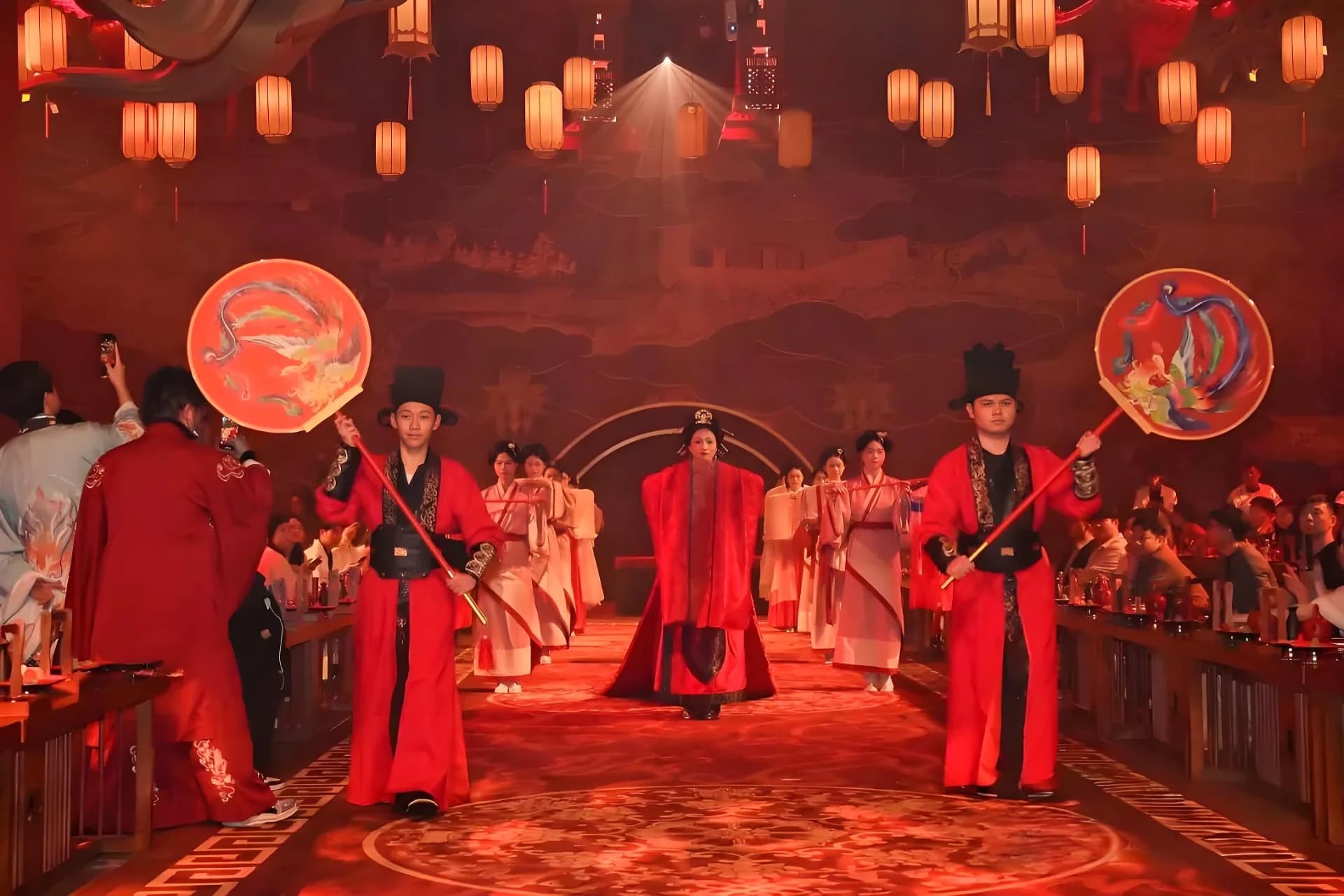 The Palace Banquet Immersive Experience - Image 3